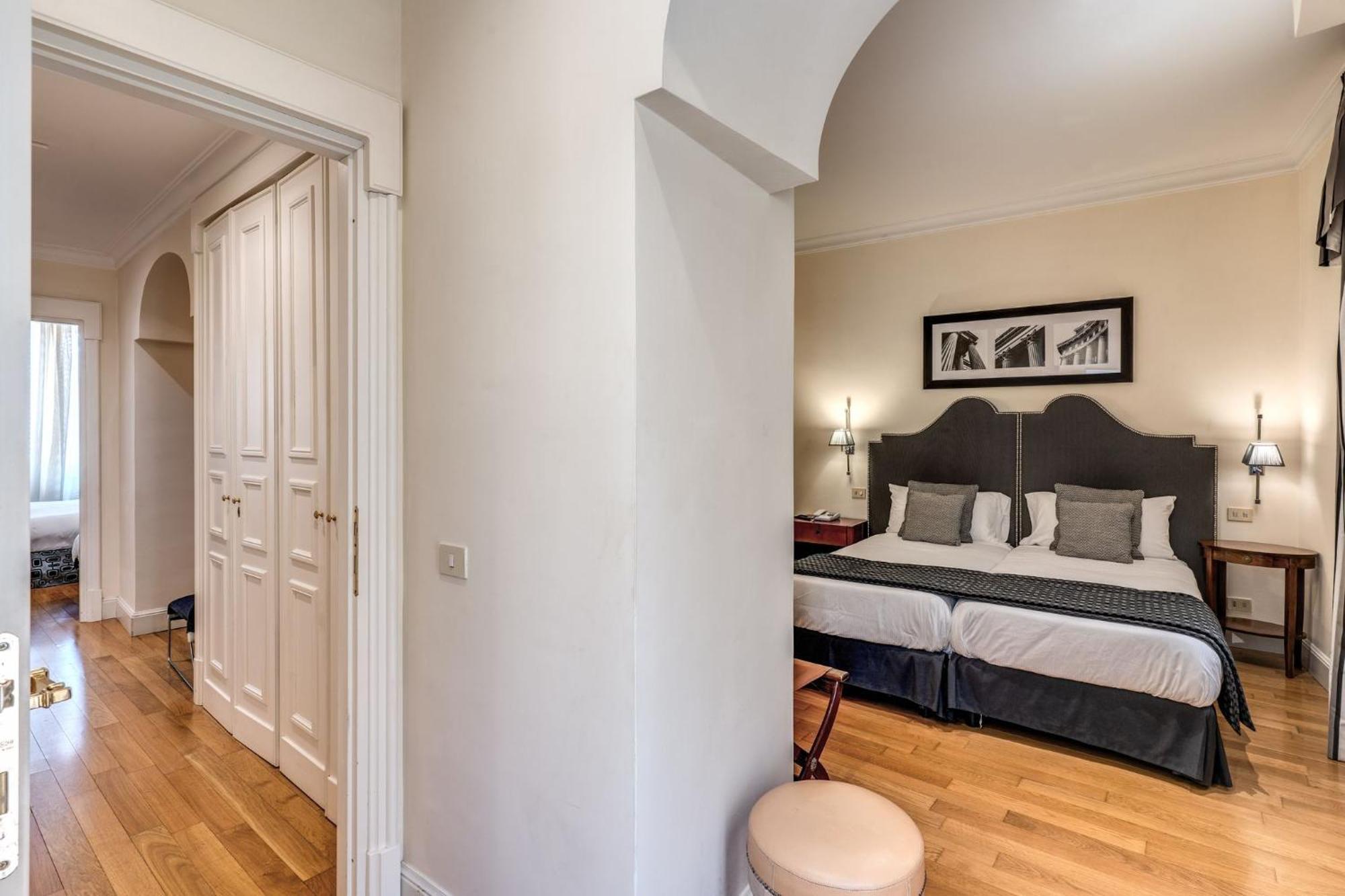 Via Napoli Apartments Rome Bagian luar foto