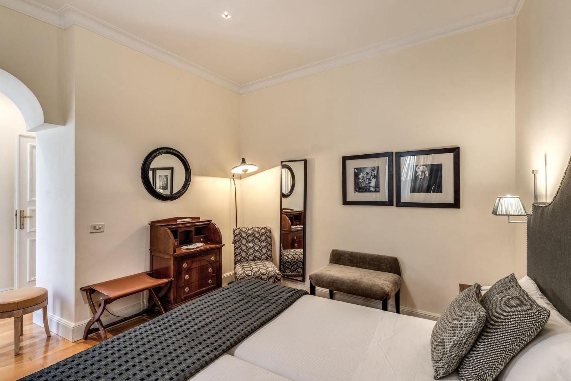 Via Napoli Apartments Rome Bagian luar foto
