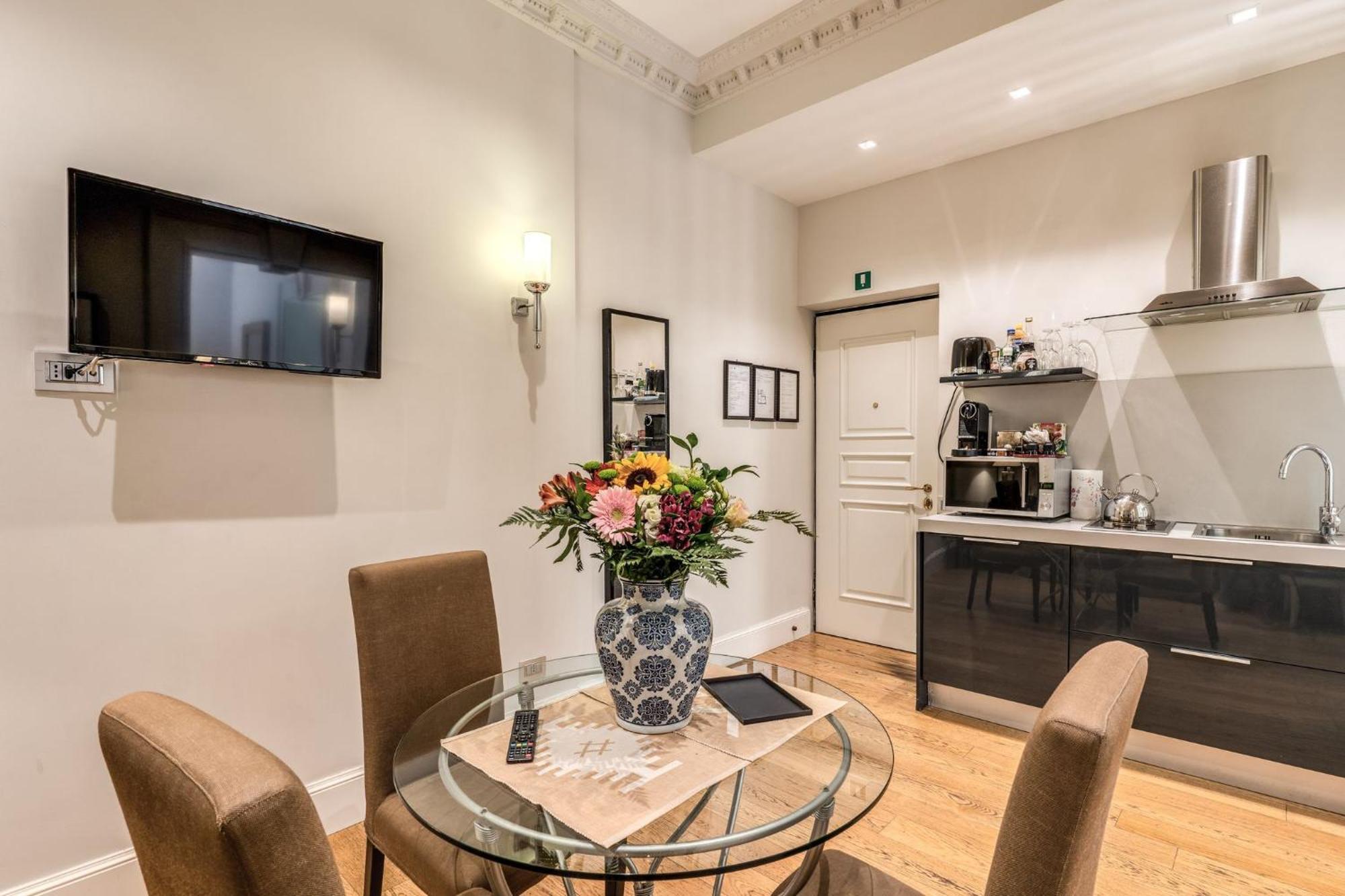 Via Napoli Apartments Rome Bagian luar foto