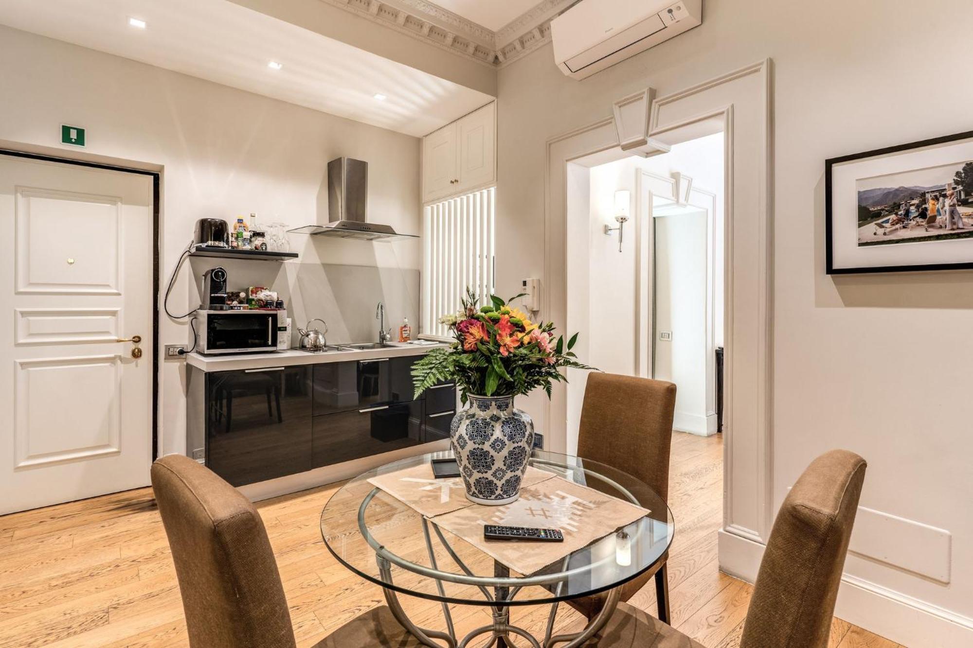 Via Napoli Apartments Rome Bagian luar foto