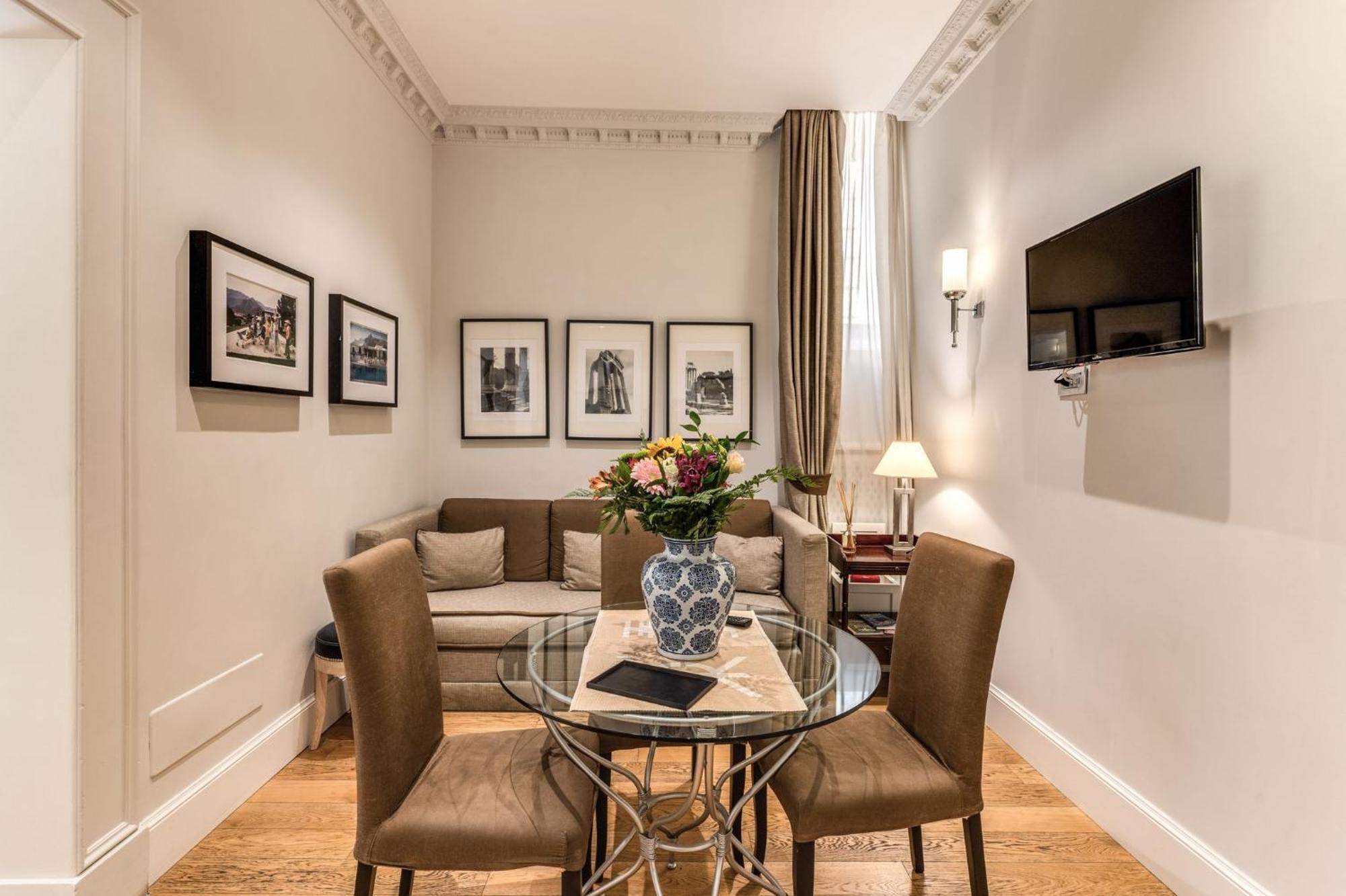 Via Napoli Apartments Rome Bagian luar foto
