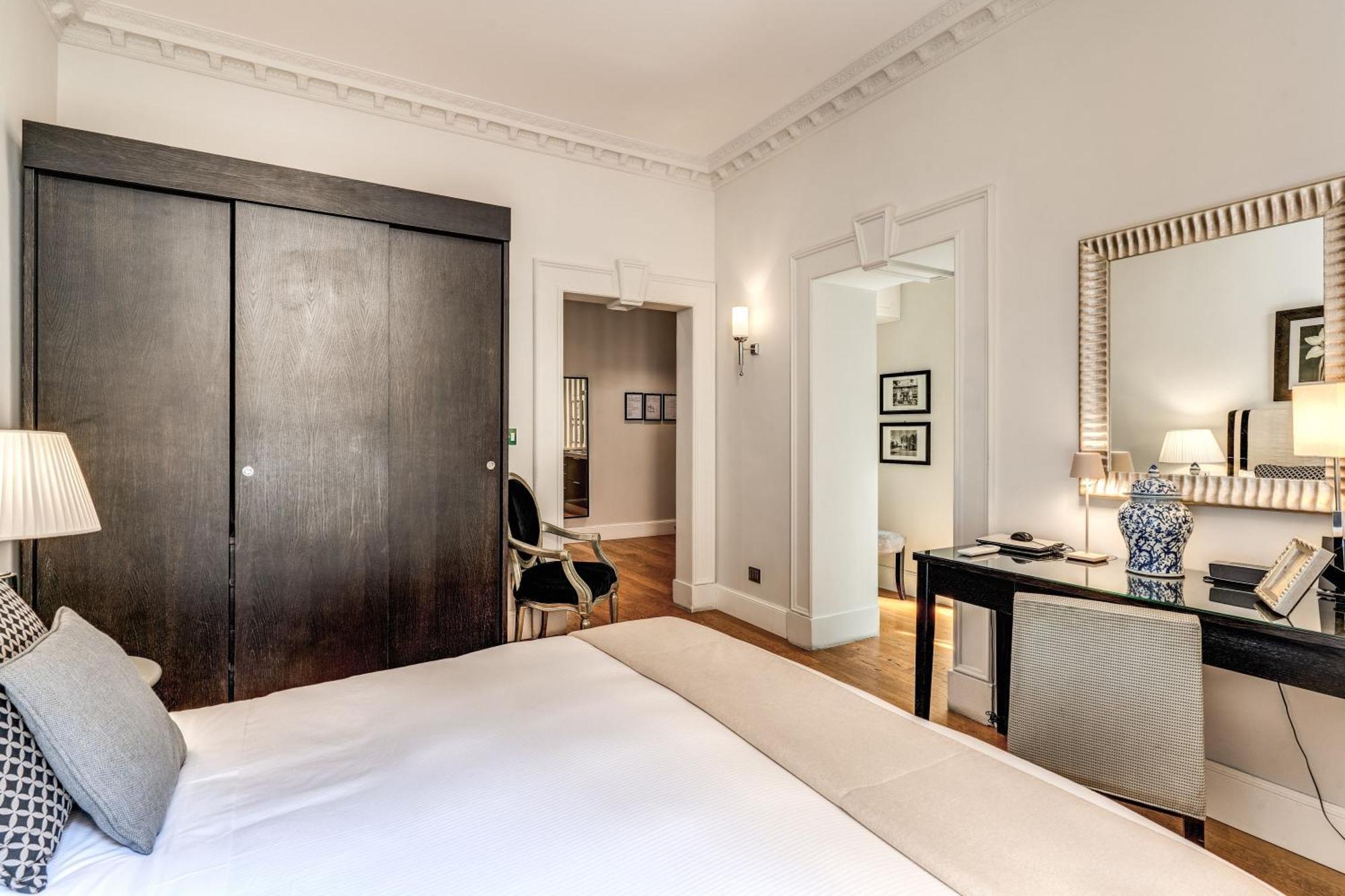 Via Napoli Apartments Rome Bagian luar foto